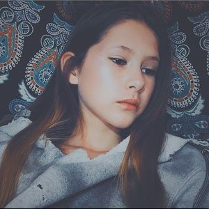 Meet your Posher, Amiya